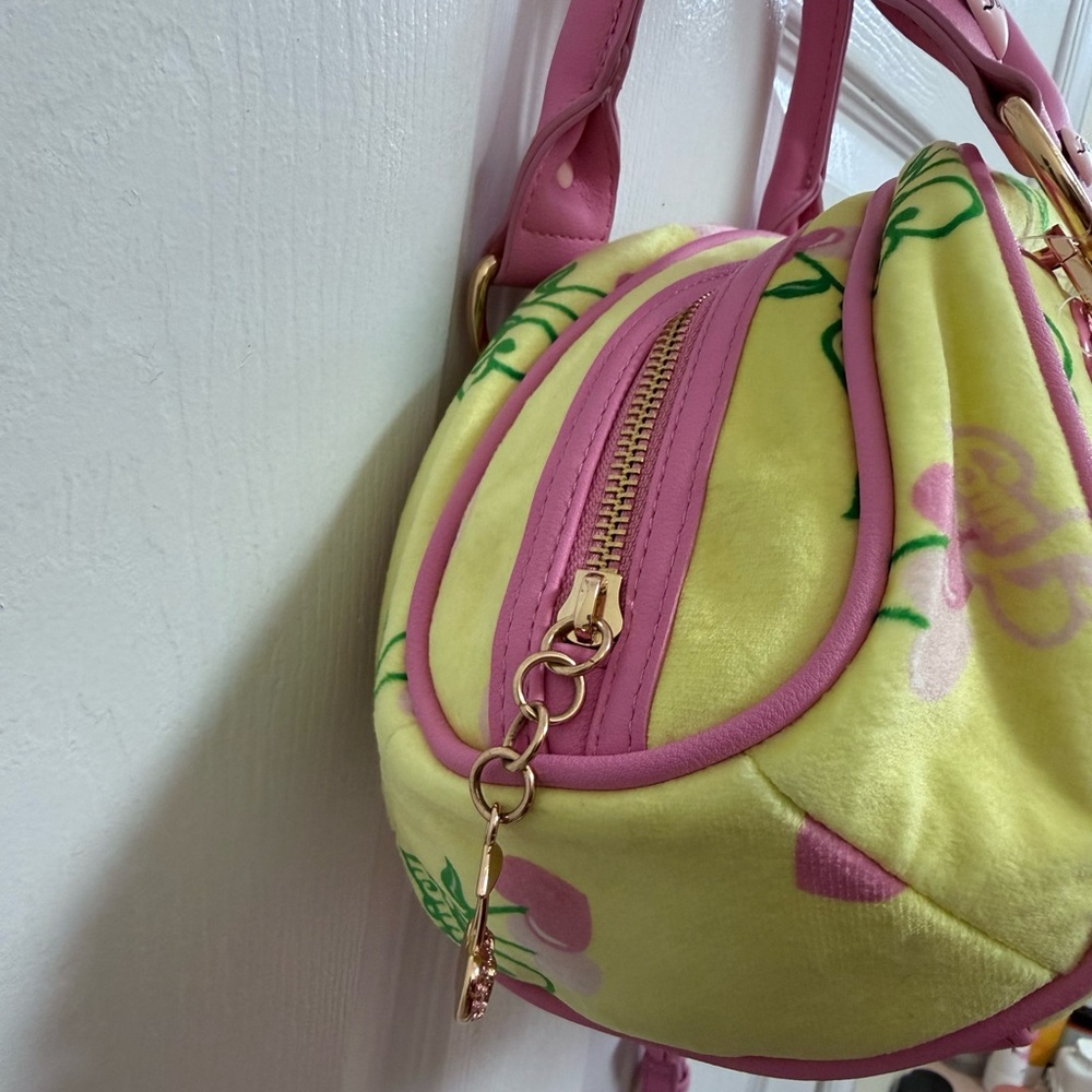 NWT Juicy Couture Retro Juicy Satchel In Yellow Iris Limited Edition - Picture 3 of 7
